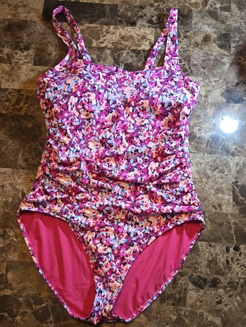Athleta Swimsuit. Pink Multicolor Floral With Ruching. Women's Size XL EUC